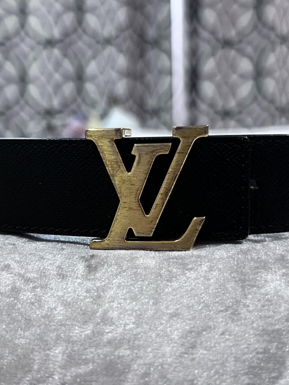 Louis Vuitton Reversible Monogram Belt Black Leather Gold LV Buckle